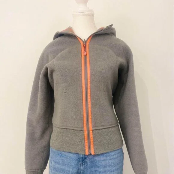Lululemon Reversible Scuba Hoodie Sweater- Size 6 - Picture 4 of 8